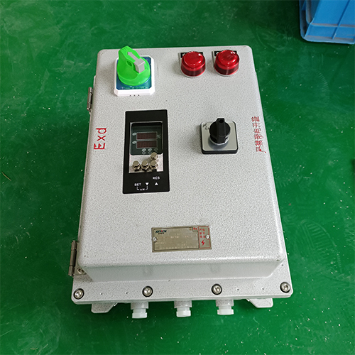 防爆電動蝶閥控制箱，盲板閥防爆閥門控制箱，ExdIIBT4防爆控制箱，防爆電控箱廠家