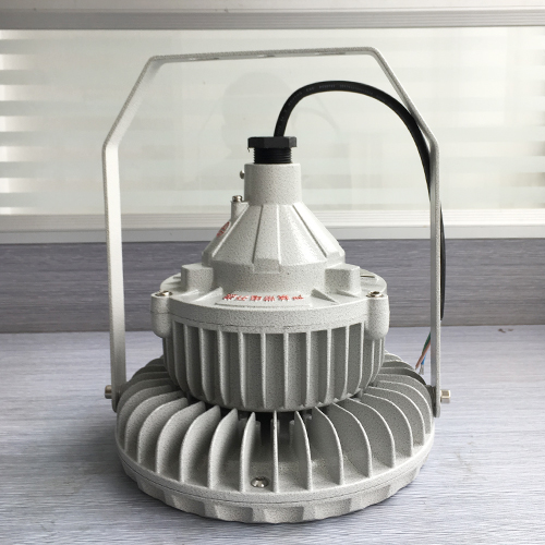 氣體粉塵防爆LED燈，加油站防爆投光燈200W，化工廠專用防爆LED燈，油罐區防爆LED燈150W